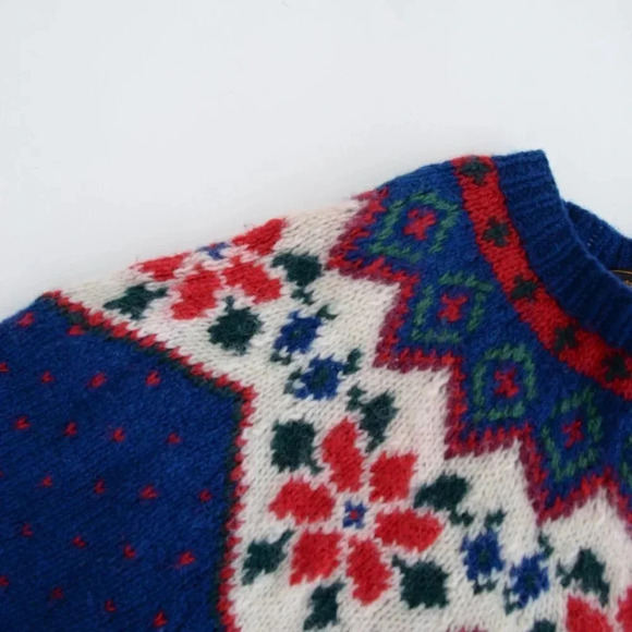 Vintage 90's Eddie Bauer Blue Wool Festive Gramacore Knit Crewneck Sweater  M - Picture 9 of 11